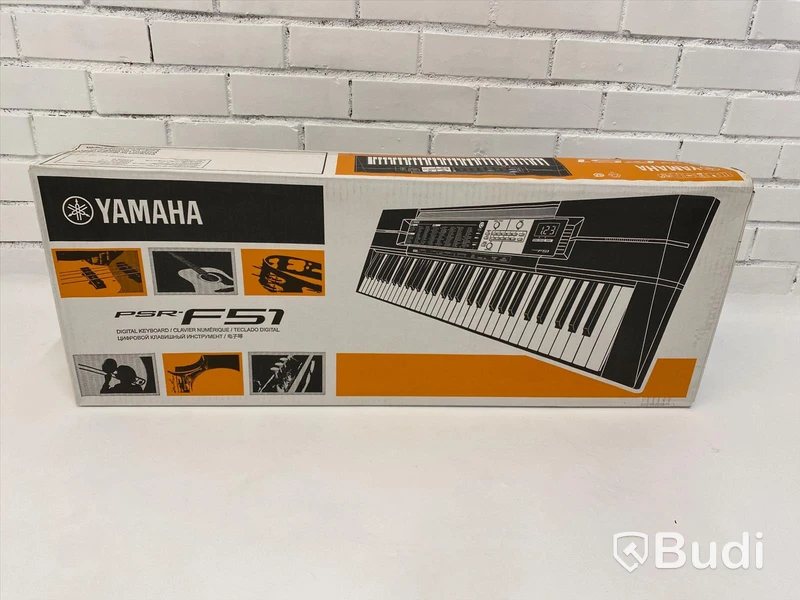 Yamaha PSR-F51 keyboard