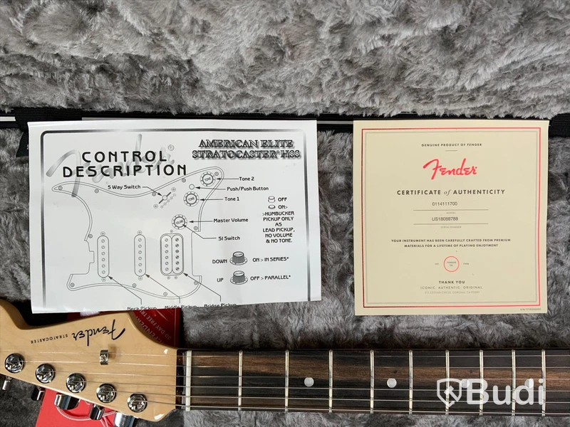Fender American Elite Stratocaster inkl flightcase