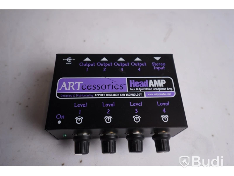ARTcessories HeadAMP