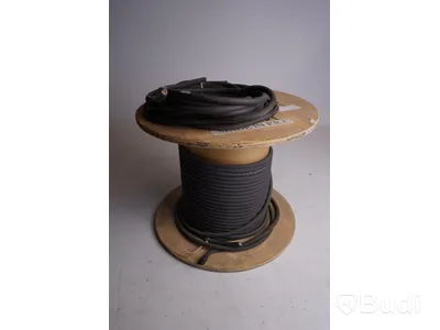 Supreme stage box 24/8 ink multikabel samt Multipair Snake kabel