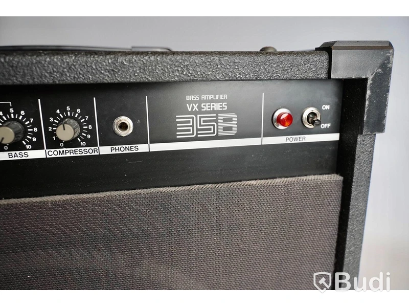 Basförstärkare Yamaha VX series 35B