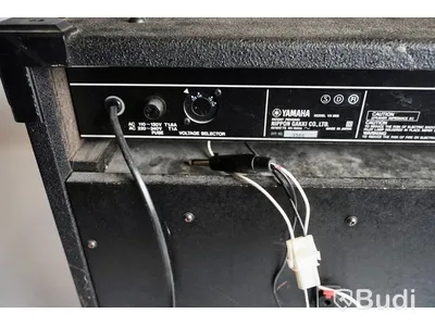 Basförstärkare Yamaha VX series 35B