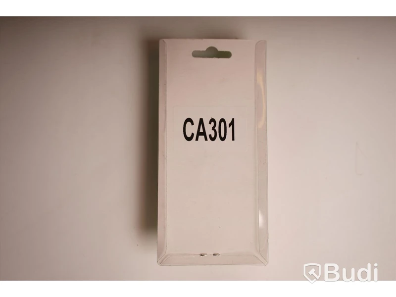 1 låda med Sound King CA301, XLR adapter