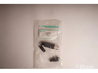 1 låda med 14st Neutrik NC3FM-C, XLR adapter