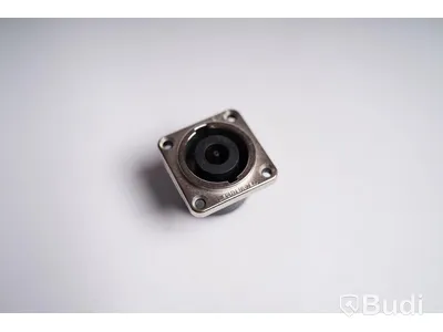 Speakon-uttag 13st, Neutrik NL8MPR. Ny.