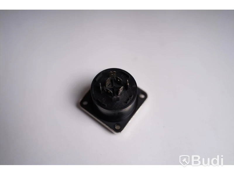 Speakon-uttag 13st, Neutrik NL8MPR. Ny.