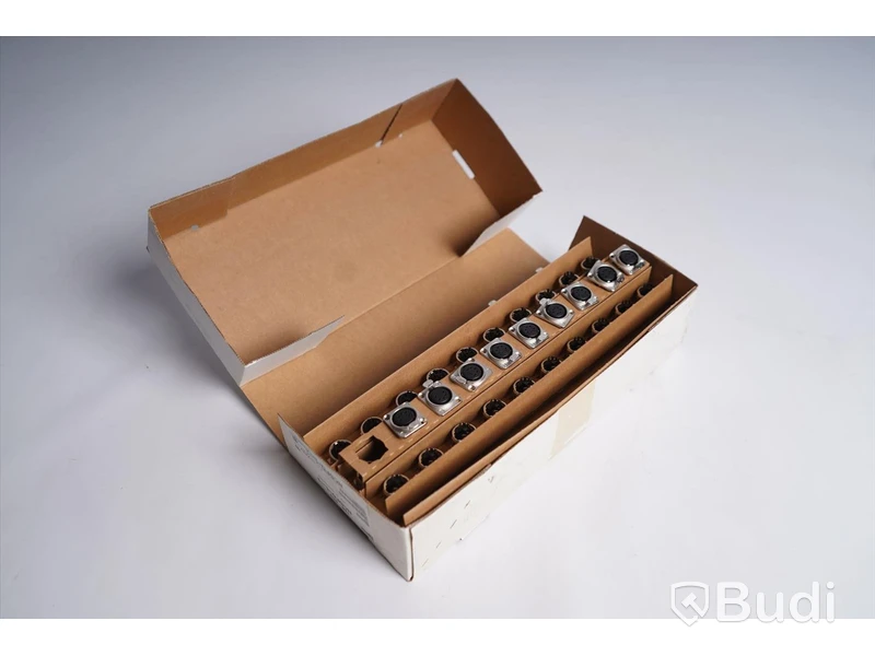 5 polig kontakt hona ca 80 st. Neutrik NC5FD-L-1. Ny.