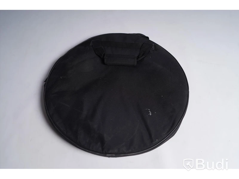Cymbalfodral, Warwick Rockbag.