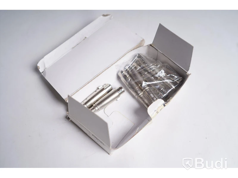 Diverse adaptrar. Neutrik NC5MP-L-1 10st, Proel AT310 7st, Proel S2C 17st. Ny.