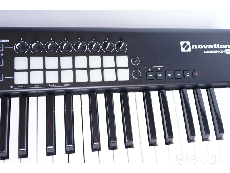Keyboard - Novation Launchkey 49. Ny.