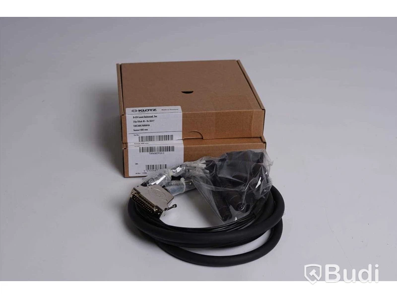 Multikabel - Klotz 25p DSub M - 8x XLR F 3 st. Ny, Obruten förpackning.