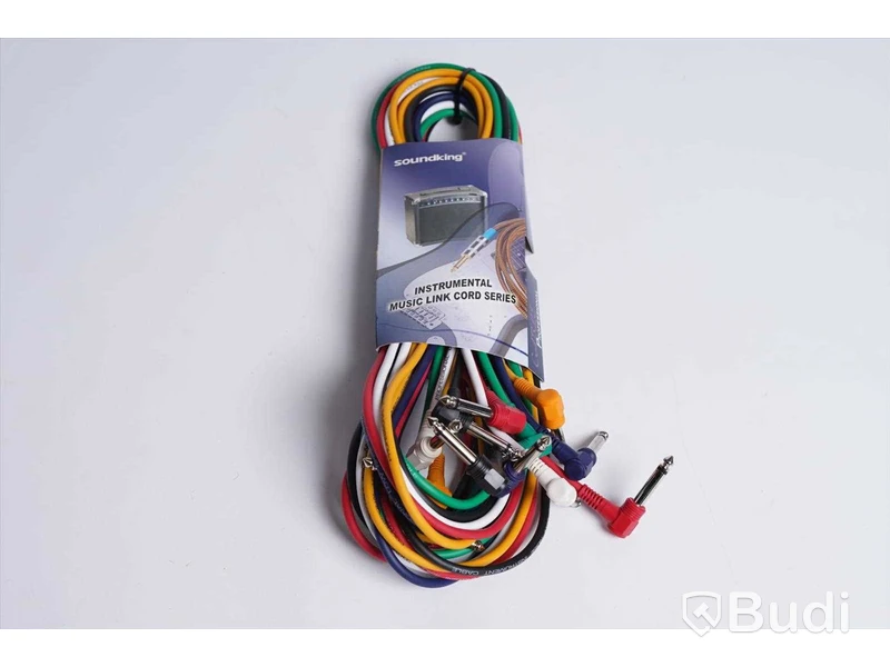 Diverse Kablar - Soundking Instrumental Music Link Cord Series 2st, Proel Premium Performance Instrument Cable 3m 2st, Proel CHL120LU6 6m 3st. Ny, Obruten förpackning.