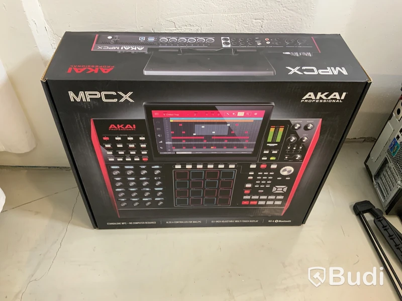 Akai professional MPCX Standalone MPC