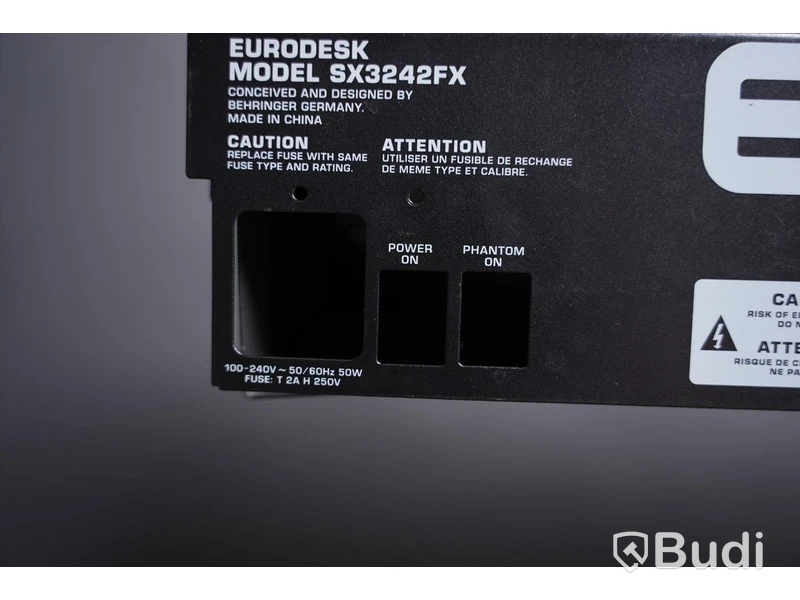 Mixerbord - Behringer Eurodesk SX3242FX. Defekt
