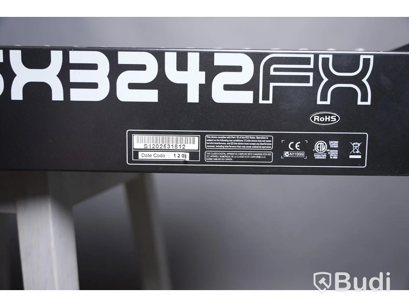 Mixerbord - Behringer Eurodesk SX3242FX. Defekt