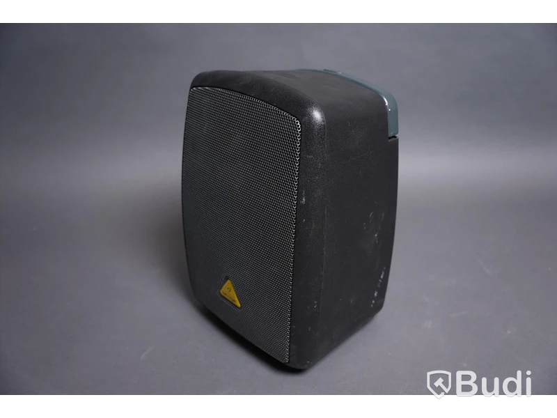 Portabelt PA - Behringer Europort MPA40BT-PRO. Defekt.