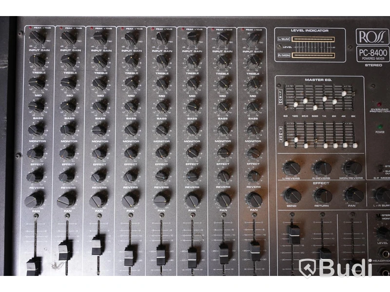 Mixerbord - Ross PC-8400 Powered Mixer Stereo. Osäker funktion.