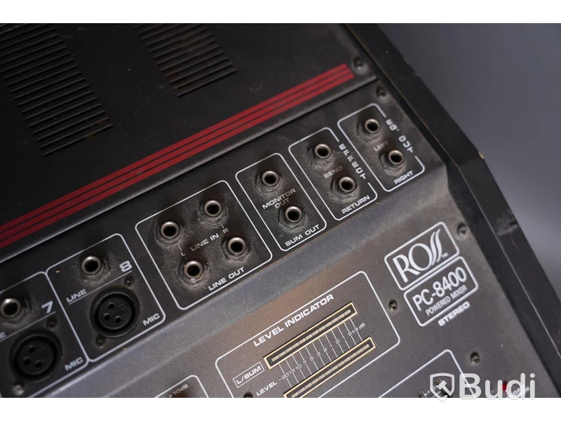 Mixerbord - Ross PC-8400 Powered Mixer Stereo. Osäker funktion.