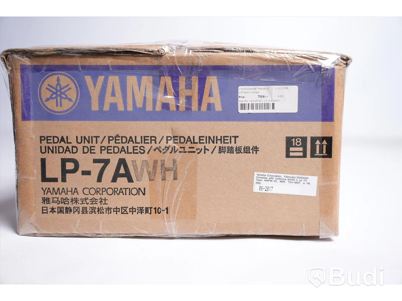 KeyboardPedaler - Yamaha LP-7a white.