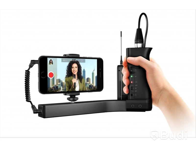 IK Multimedia - iKlip A/V Smartphone Broadcast Mount.