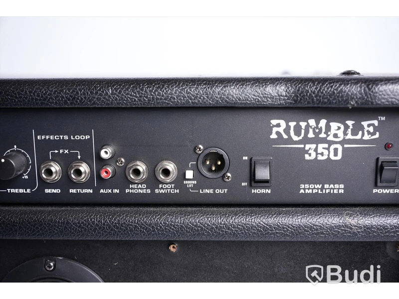 Basförstärkare - Fender Rumble 350. Defekt.