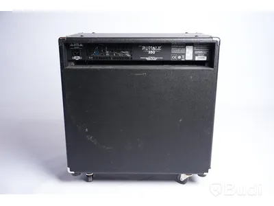 Basförstärkare - Fender Rumble 350. Defekt.