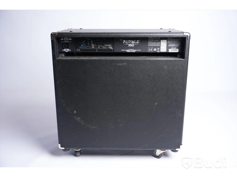 Basförstärkare - Fender Rumble 350. Defekt.