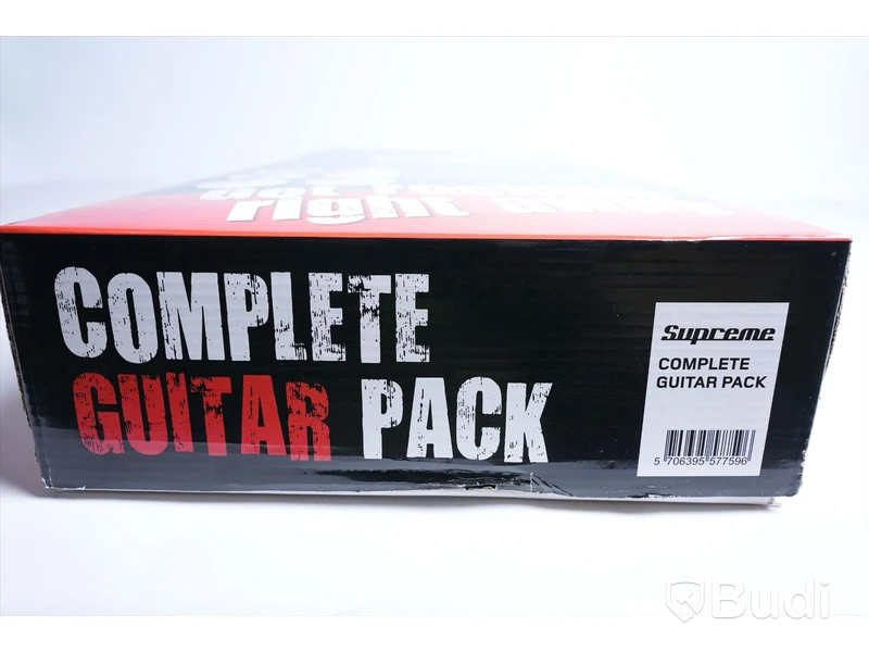 Elgitarr kit - Supreme Complete Guitar Pack. Ny, Obruten förpackning.. Auktionen omstartad.