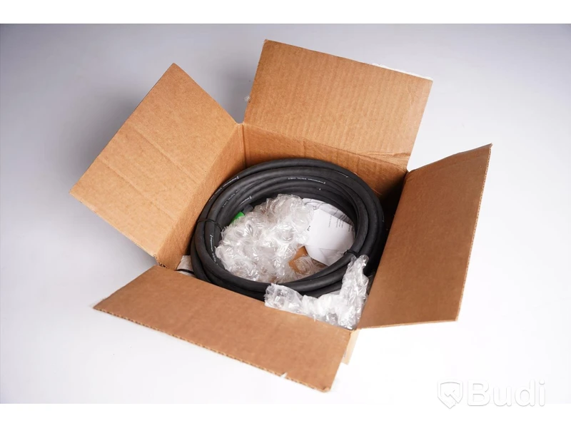 Multi-core kabel - Avid DigiSnake DB25 XLRM Snake 8 Channels. Ny, Obruten förpackning.