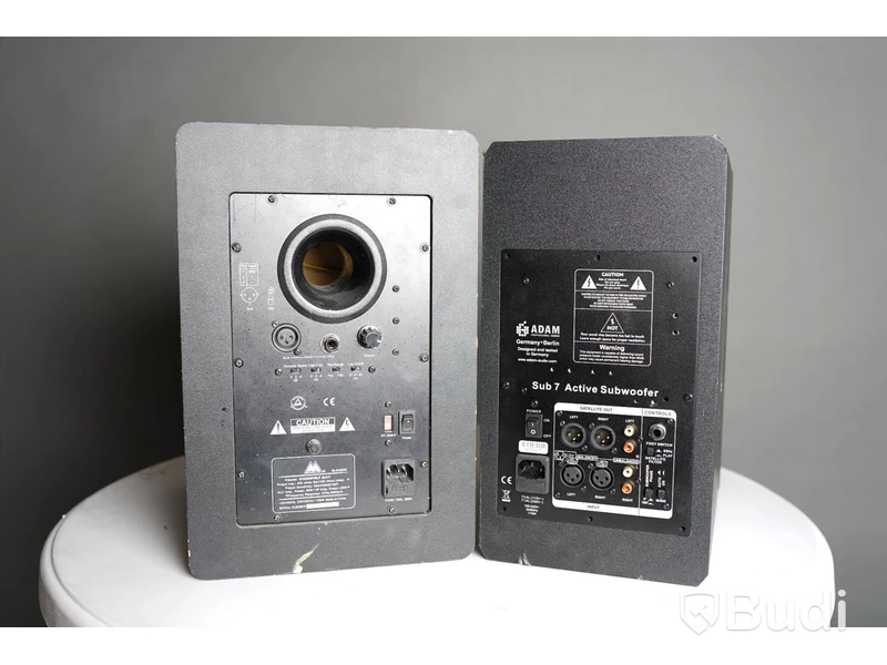 Högtalare 2st - Adam Sub7, M-Audio Studiophile Bx8. Troligen defekt.