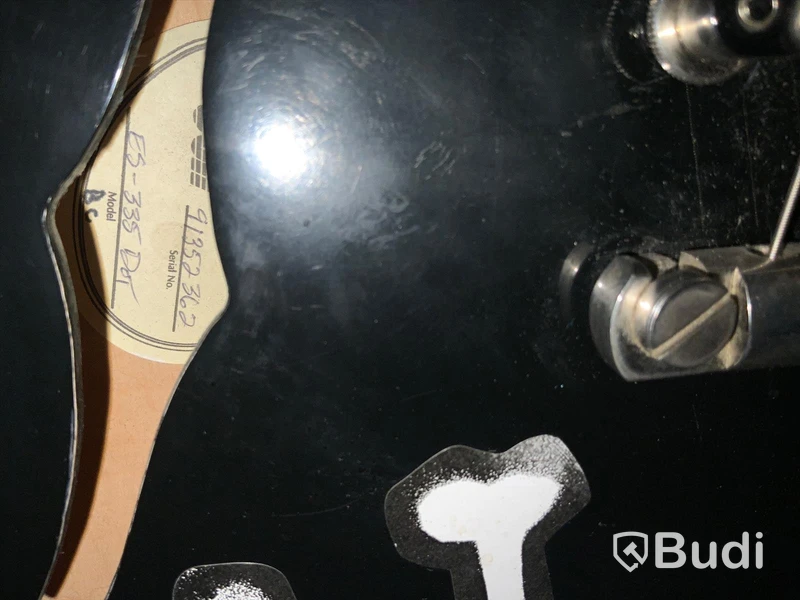 Elgitarr Gibson ES-335 Dot, BC, Ca 1992, saknar ett volymvred gigbag medföljer