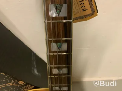 Gitarr Epiphone Broadway VN