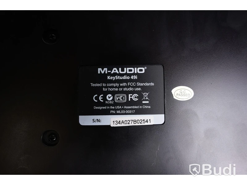 Keyboard - M-Audio KeyStudio 49i
