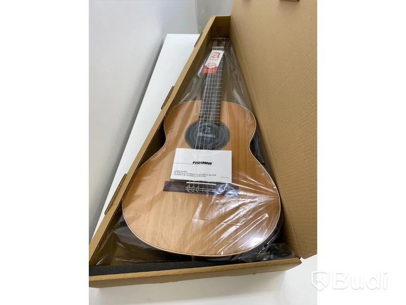 Alhambra akustisk gitarr Classica - okänd modell