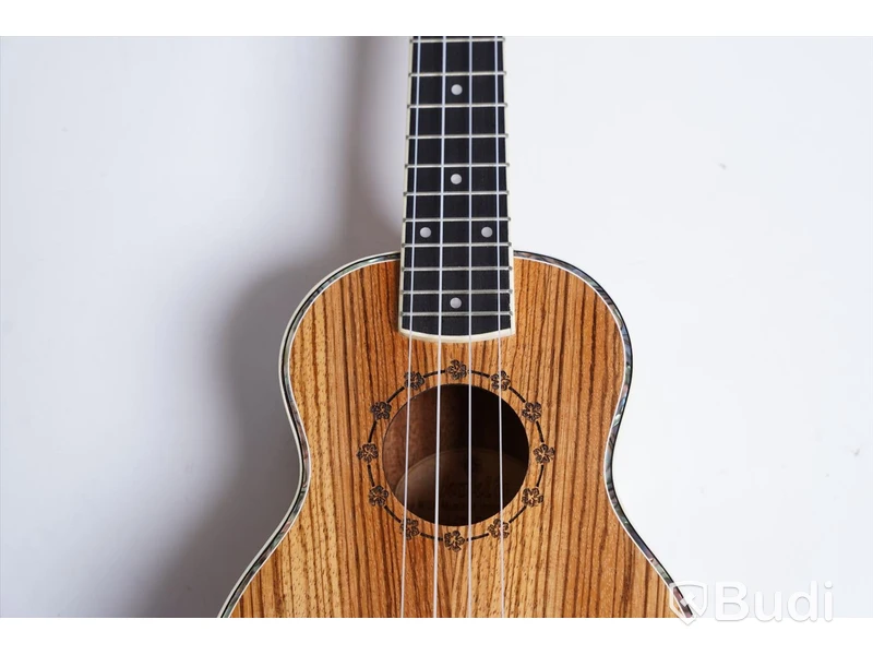 Ukulele - Kokio, Zebrawood Soprano inkl. väska. Ny.
