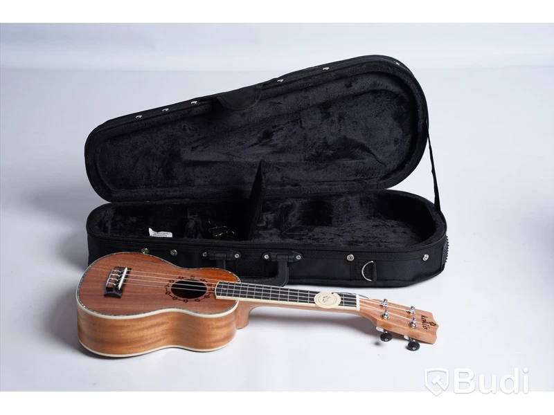 Ukulele - Kokio, Mahogany Soprano inkl. väska. Ny.