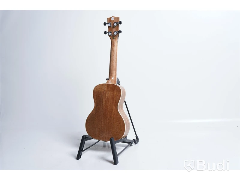 Ukulele - Kokio med case, Mahogany