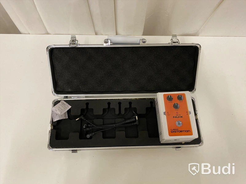 Case för pedaler samt NUX DS-3 pedal