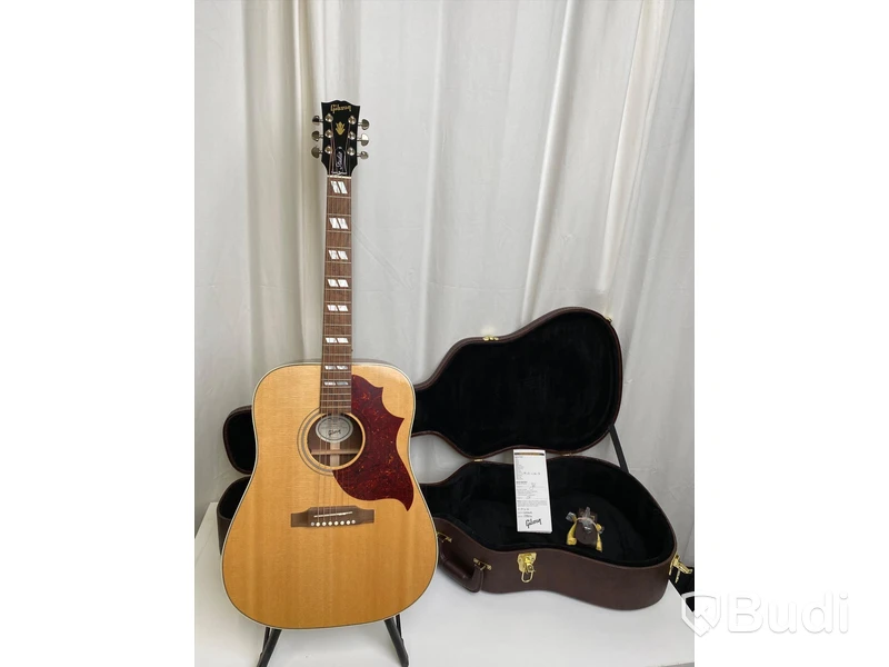 Gibson Montana Hummingbird Studio akustisk gitarr