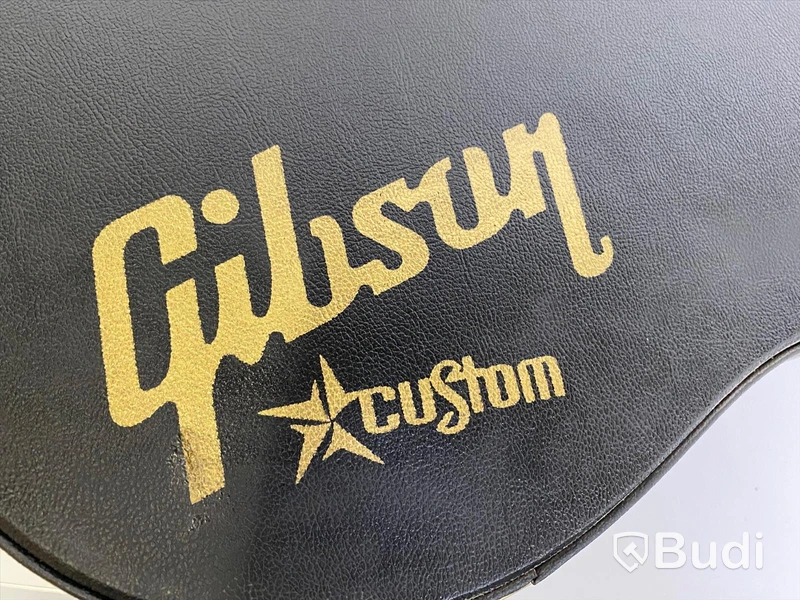 Gibson custom case signerat Mike Bloomfield med diverse defekter