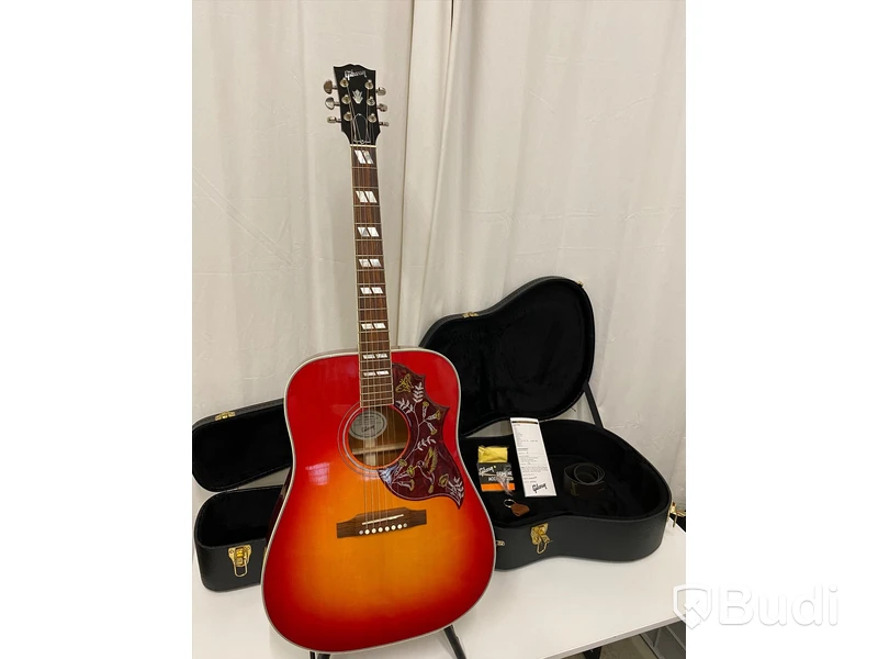 Gibson Montana Hummingbird Akustisk gitarr