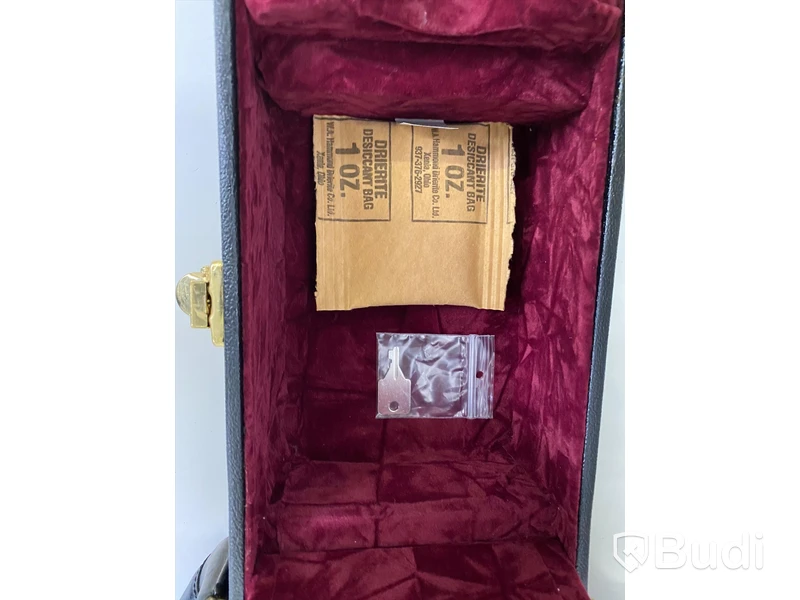 Gibson custom case med diverse defekter