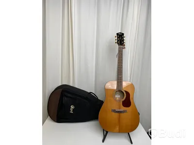Cort Gold D6 NAT med case