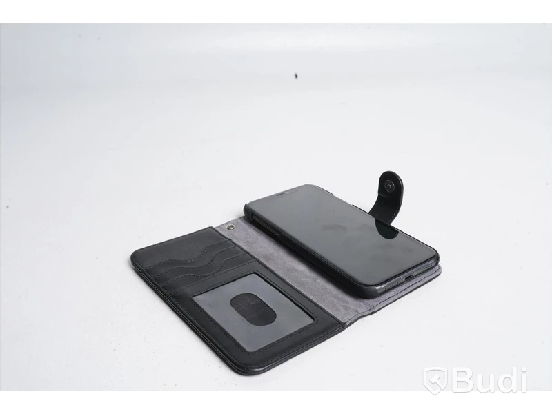iPhone 11 - 128 GB, 84 procent batterihälsa, Operatör Tele2