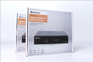 2 st Digital-TV-mottagare med HDTV-stöd, Denver DVBC-120. 