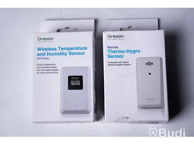 Diverse tech-gadgets