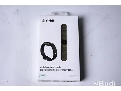 Diverse sport-gadgets, plånbok och handväska