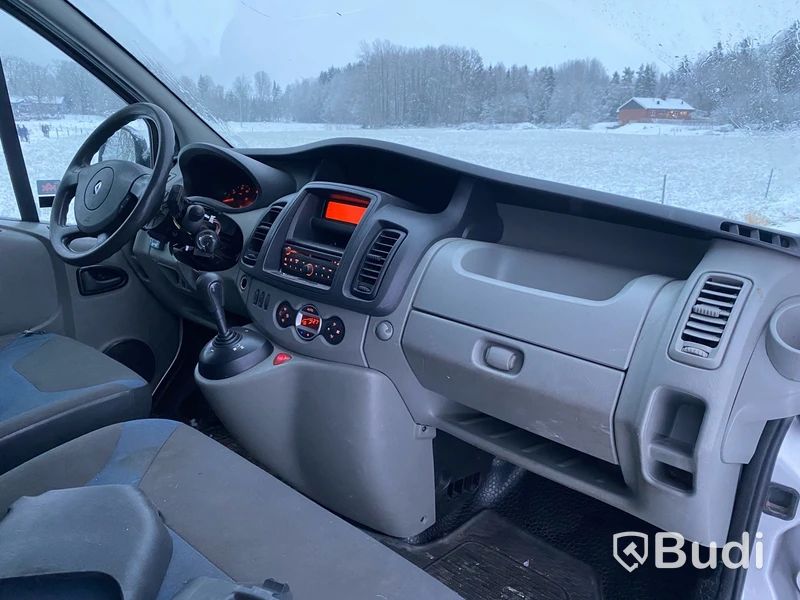 Skåpbil Renault Trafic 2.0 dCi | 2013
