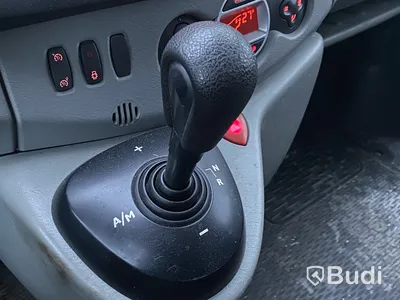 Skåpbil Renault Trafic 2.0 dCi | 2013