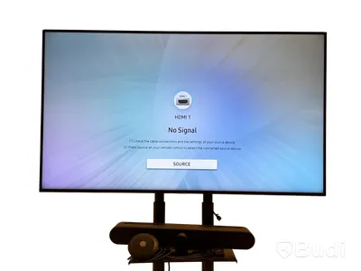 TV-skärm Samsung, UE65R, 65 tum 4K UHD inkl. TV-ställ på hjul
